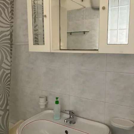 Casa Eden * קרוביניו